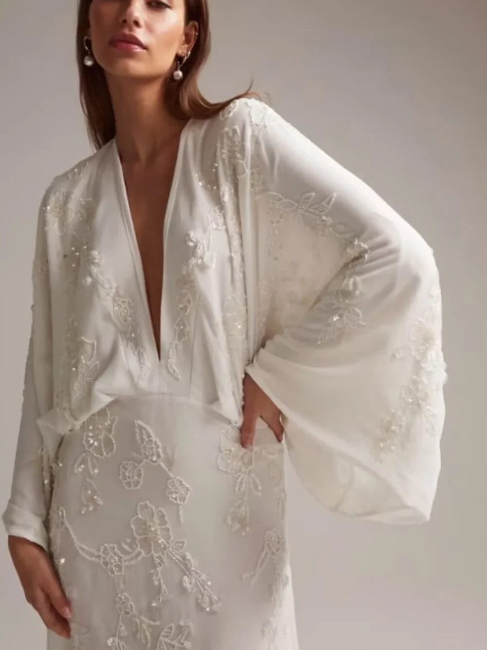 Asos Lisa Wedding Gown - Picture 2 of 9
